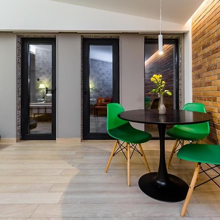 Boutique Apart Upe Tiflis Habitación foto