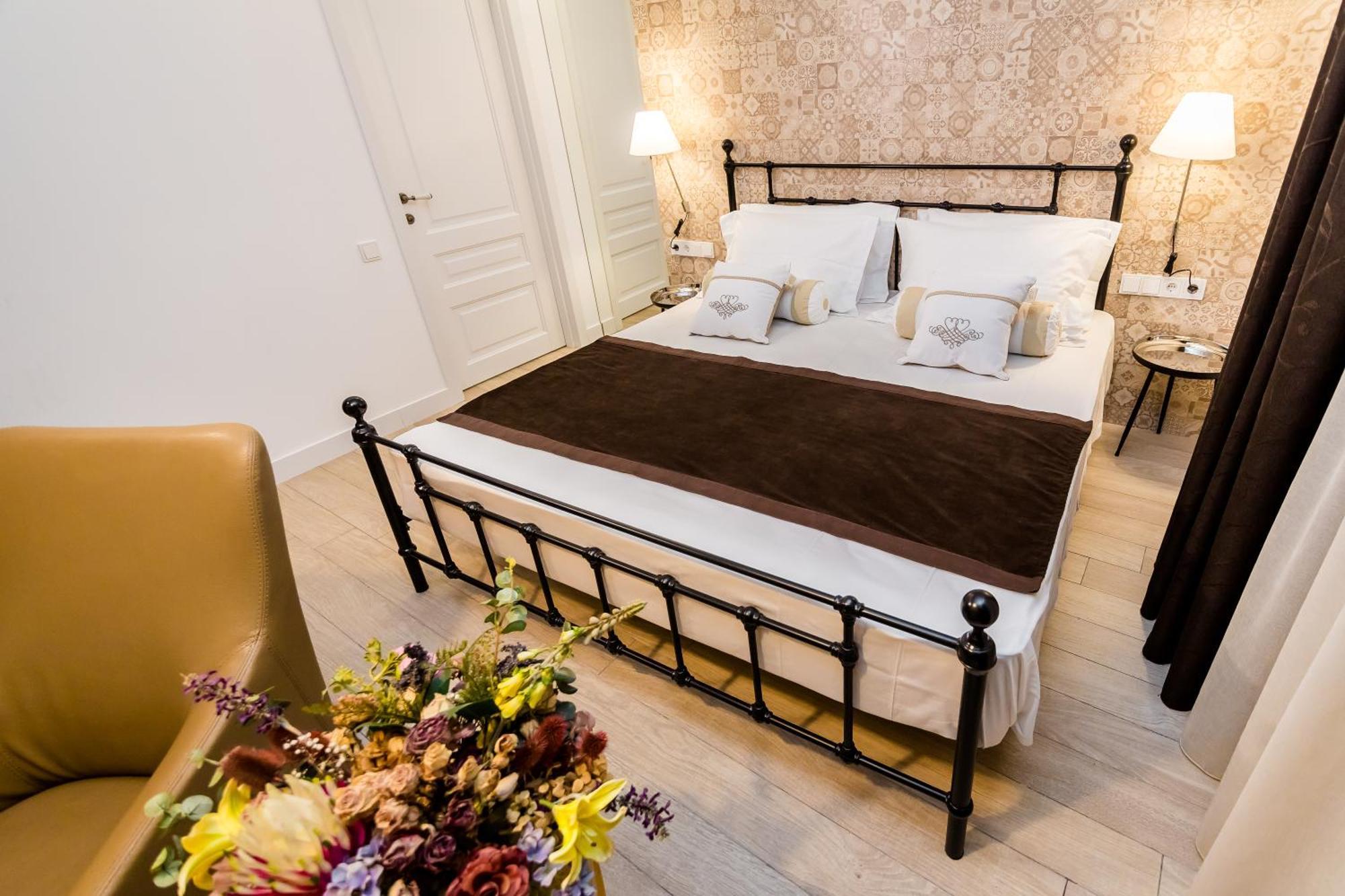 Boutique Apart Upe Tiflis Habitación foto